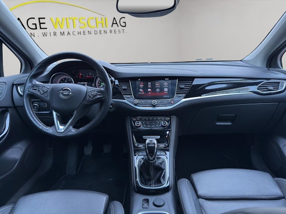 Vehicle image 18 Vehicle image 18