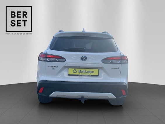 Vehicle image 3 Vehicle image 3