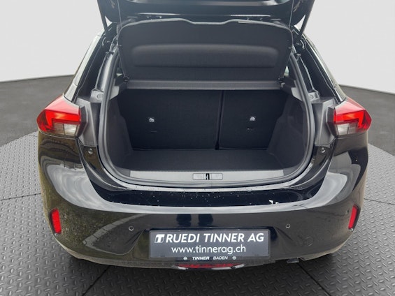 Vehicle image 9 Vehicle image 9