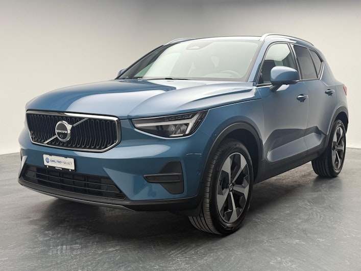 Vehicle image VOLVO XC40