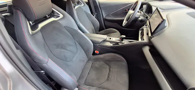 Toyota C-HR 2.0 HEV GR Sport 4x4