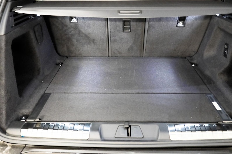 Vehicle image LAND ROVER RANGE ROVER SPORT