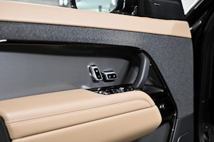 Vehicle image LAND ROVER Range Rover Sport 3.0 I6 P460e SE