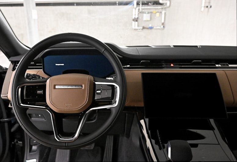 Vehicle image LAND ROVER RANGE ROVER SPORT