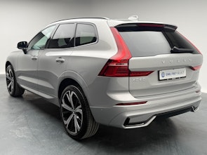 Vehicle image VOLVO XC60 2.0 B5 MH Ultra Dark AWD