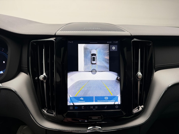 Vehicle image VOLVO XC60