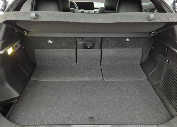 Vehicle image 13 Vehicle image 13