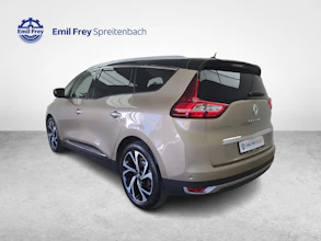 https://vehicle.imgix.net/4128366/1d5c488b-d5d8-4b57-89ce-abf418f26b86.jpg