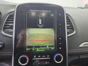 https://vehicle.imgix.net/4128366/ce187a03-1294-40bf-8b78-226b252d6ef4.jpg
