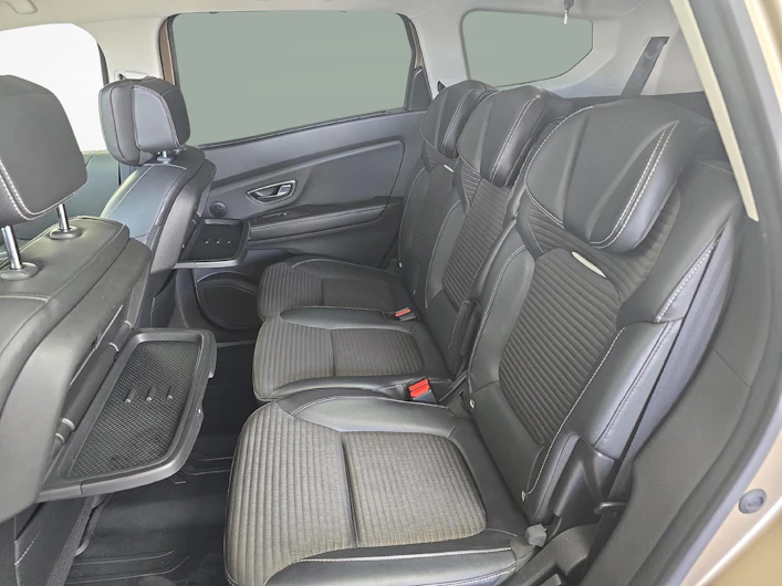 Fahrzeugbild RENAULT SCÉNIC