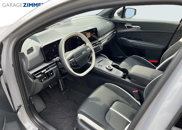 Vehicle image 11 Vehicle image 11