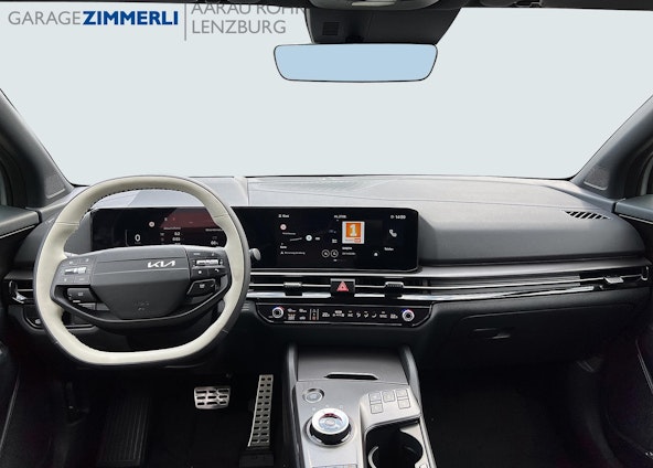 Vehicle image 9 Vehicle image 9