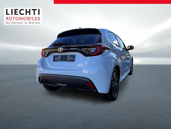 Vehicle image 10 Vehicle image 10