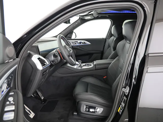 BMW XM 50e Plug-in Hybrid