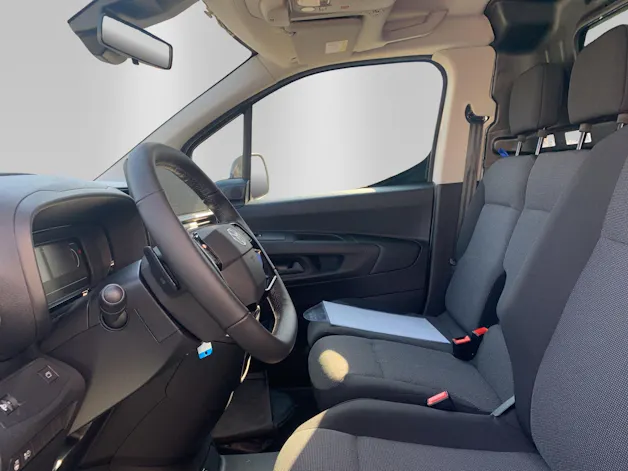 Toyota PROACE CITY Van L1 52KWh Active
