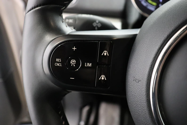 Fahrzeugbild MINI COUNTRYMAN