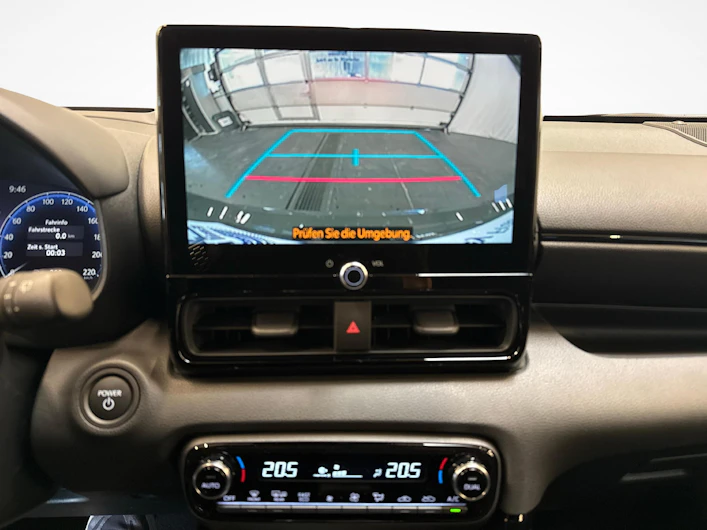 Fahrzeugbild TOYOTA YARIS