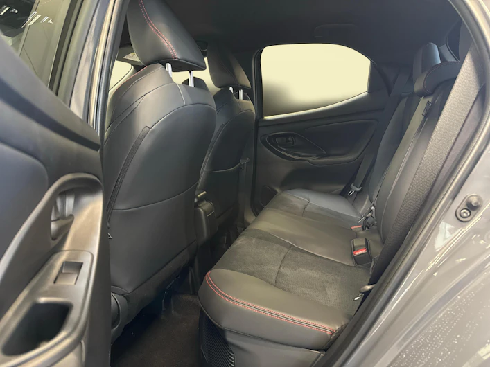 Fahrzeugbild TOYOTA YARIS