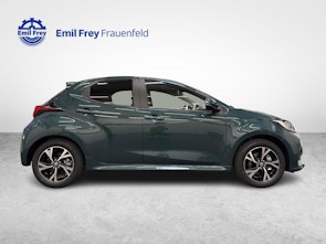 Vehicle image TOYOTA Yaris 1.5 VVT-i HSD Trend