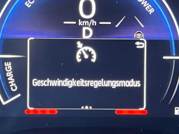 Toyota Yaris Cross 1.5 VVT-i HSD Trend