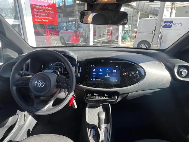 Toyota Aygo X 1.5 VVT-i HSD Comfort