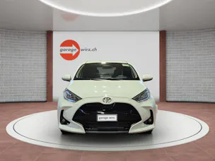 Toyota Yaris 1.5 VVT-i HSD Trend