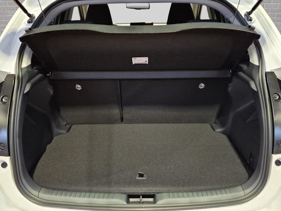 Vehicle image 10 Vehicle image 10