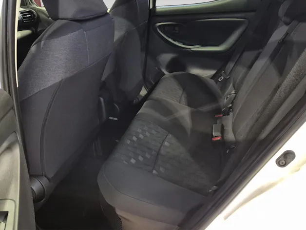 Toyota Yaris 1.5 VVT-i HSD Trend