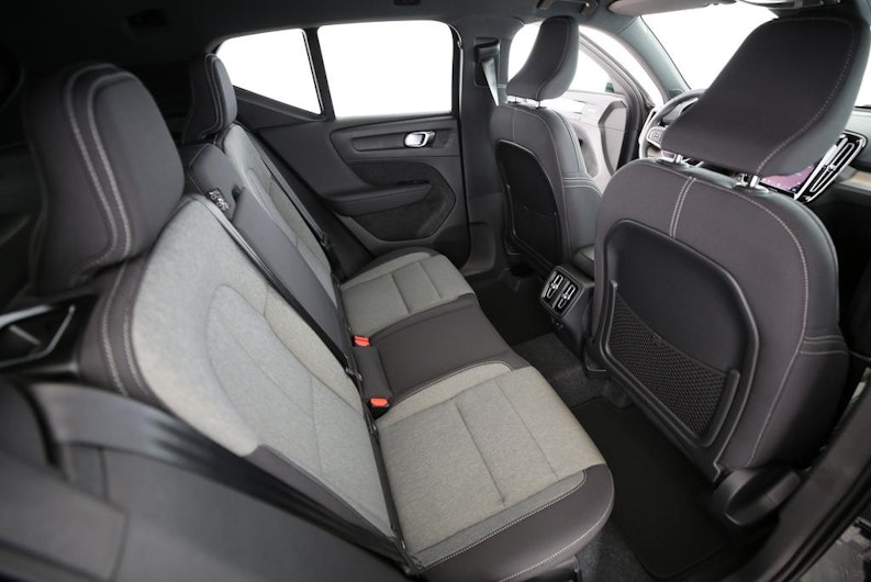 Vehicle image VOLVO XC40