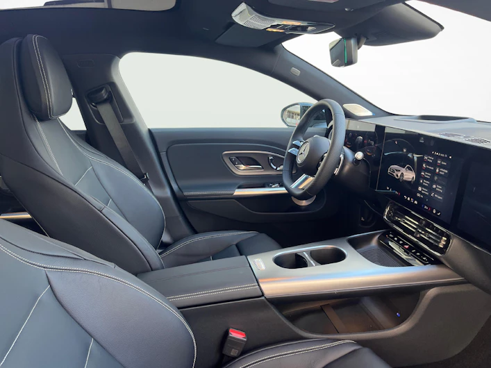 Fahrzeugbild MERCEDES-BENZ CLA 220