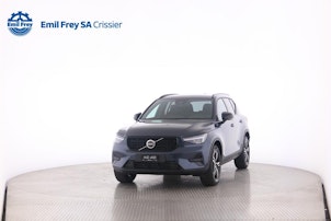Vehicle image VOLVO XC40 2.0 B3 MH Plus Dark