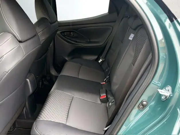 Toyota Yaris 1.5 VVT-i HSD Premium
