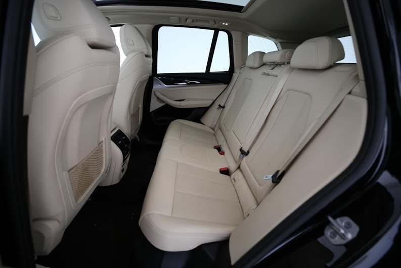 Vehicle image BMW X3