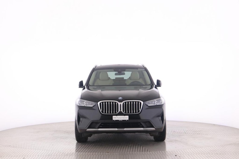 Vehicle image BMW X3