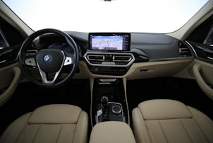 Vehicle image BMW X3 30e xDrive