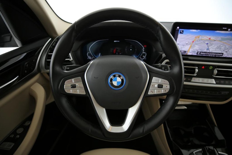 Vehicle image BMW X3