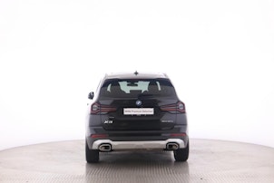 Vehicle image BMW X3 30e xDrive