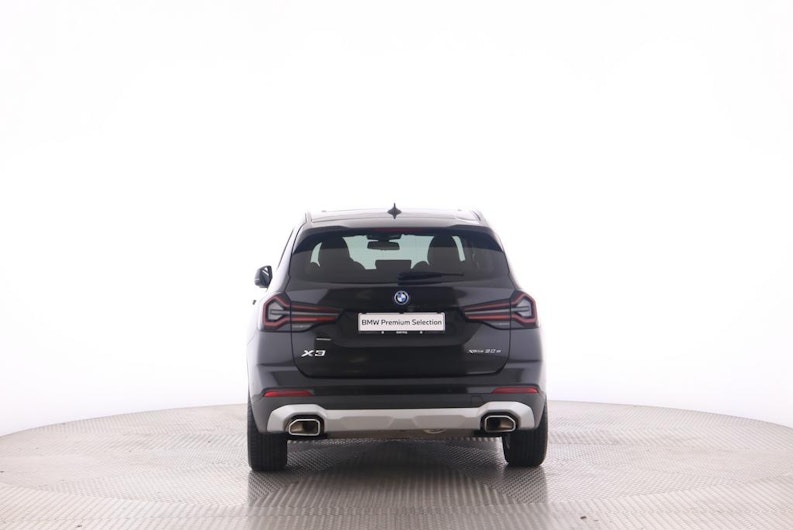 Vehicle image BMW X3