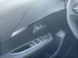 Peugeot 208 1.2 Hybrid 110 Allure Premium