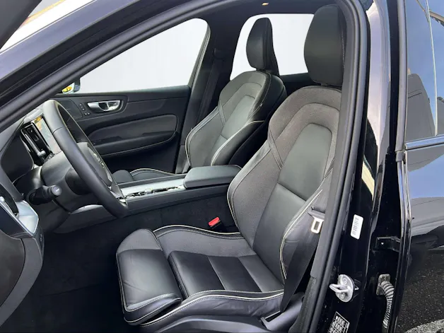 Volvo XC60 2.0 T8 TE Plus Dark eAWD