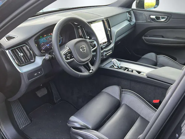Volvo XC60 2.0 T8 TE Plus Dark eAWD