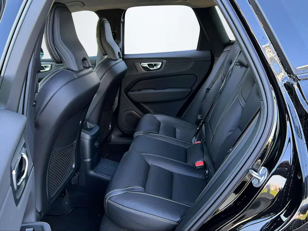 Volvo XC60 2.0 T6 TE Plus Dark eAWD