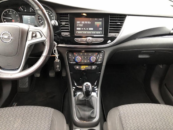 Vehicle image 6 Vehicle image 6