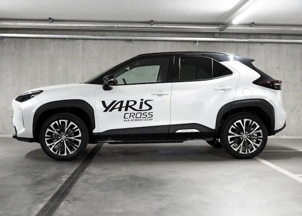 Vehicle image 3 Vehicle image 3