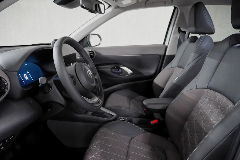 Vehicle image TOYOTA YARIS CROSS