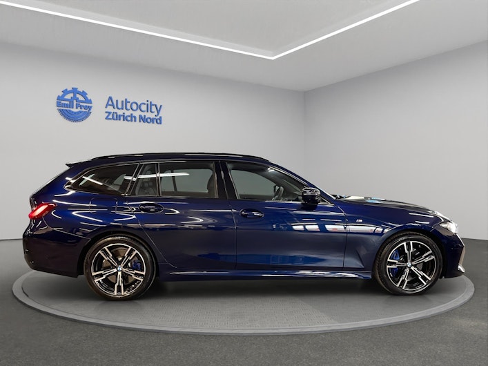 Vehicle image BMW 3 SERIES