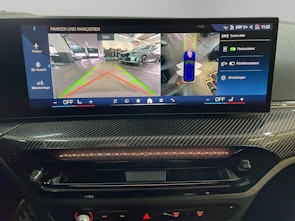 Vehicle image BMW 330d xDrive SAG Touring