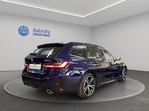 Vehicle image BMW 330d xDrive SAG Touring