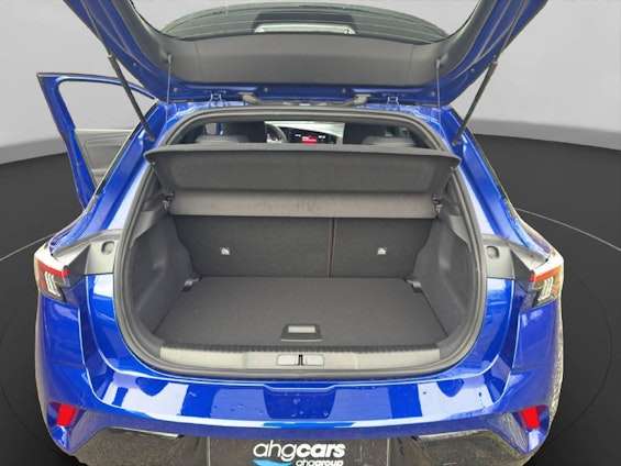 Vehicle image 8 Vehicle image 8