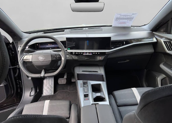 Vehicle image 6 Vehicle image 6